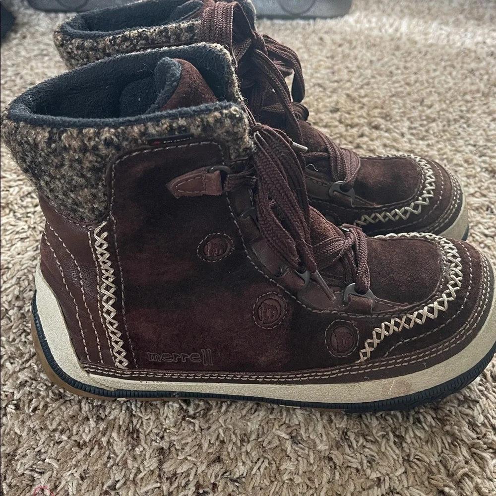 Merrell Puffin Lace Mid Brown Women's Lined Suede Lace Up Snow Boots size 6.5
